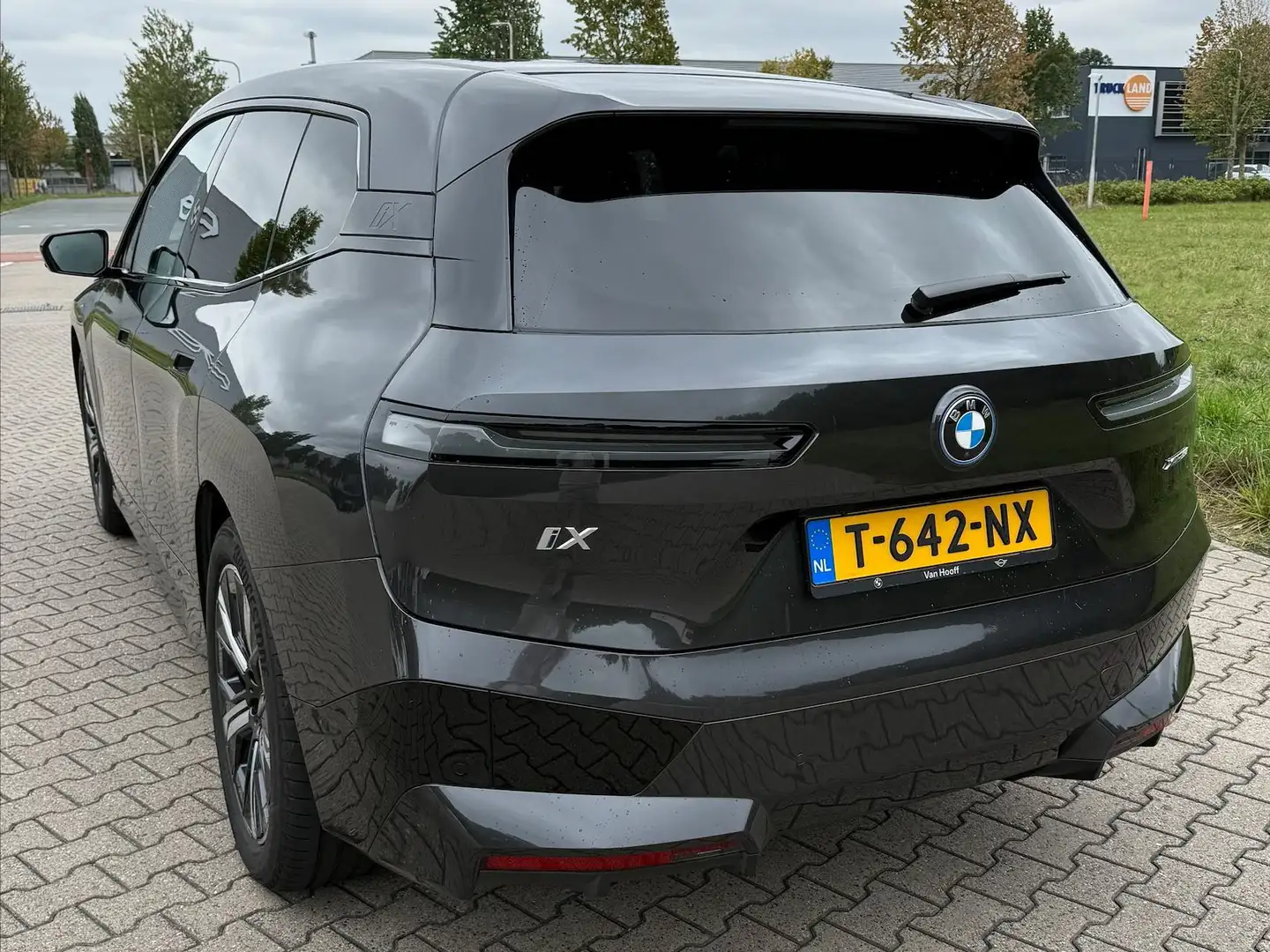 BMW iX iX 50 High Ex. Grijs - 2