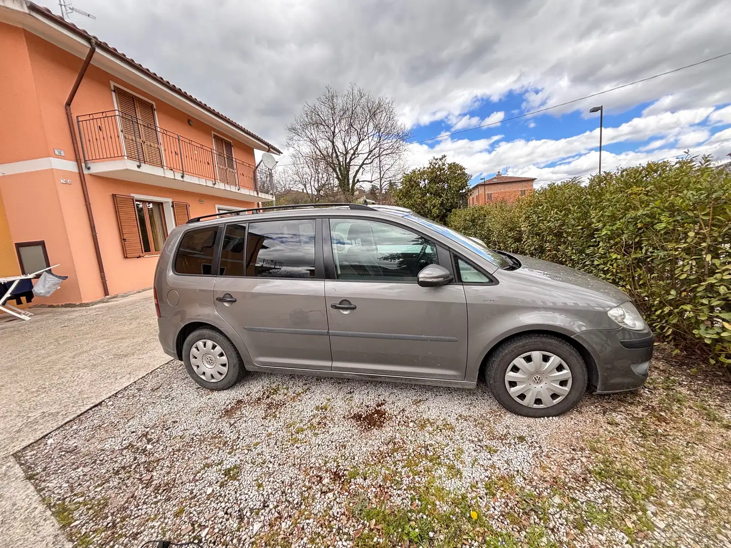 Volkswagen Touran 1.9 TDI Grigio - 1