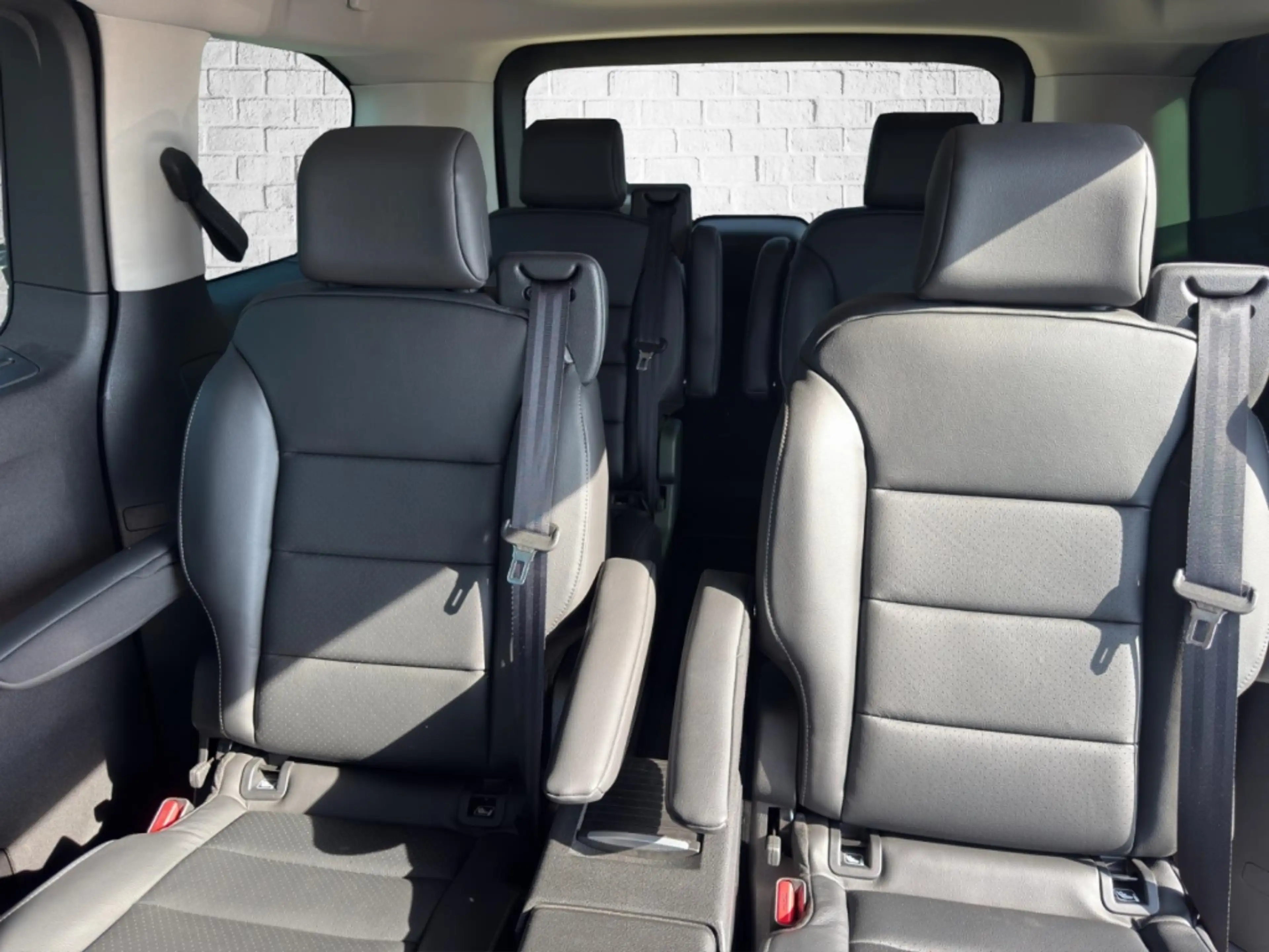 Peugeot Traveller BlueHDi 180 EAT8 Allure L2/6-Sitzer/AHK — photo 11