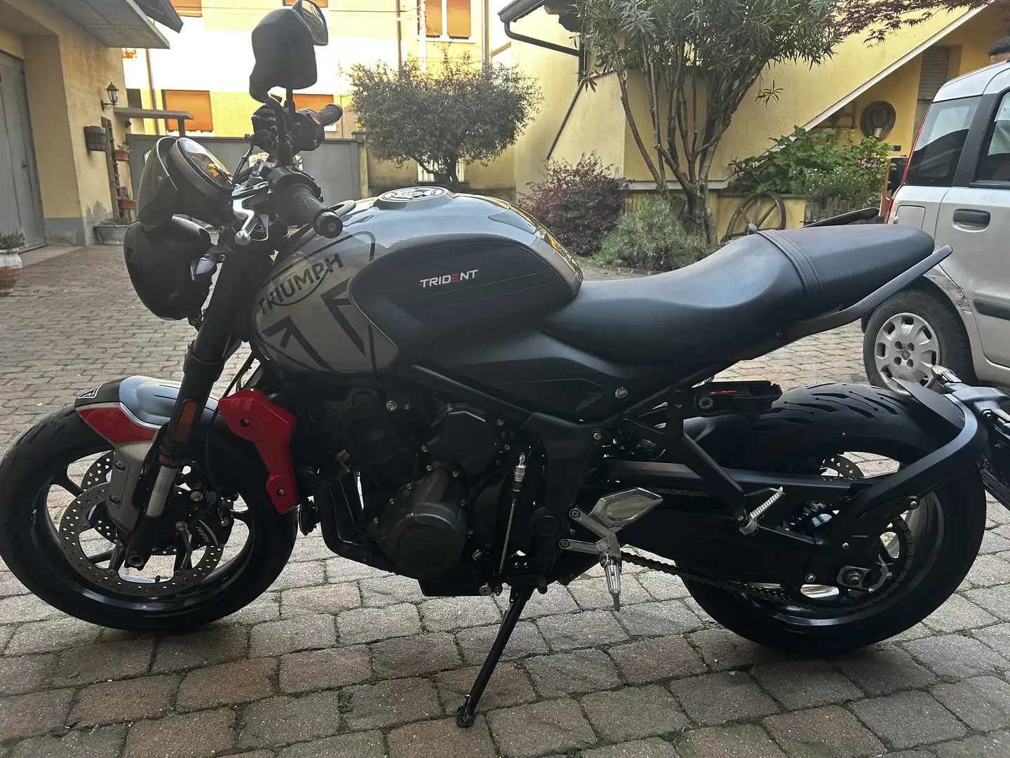 Triumph Trident 660 - 2
