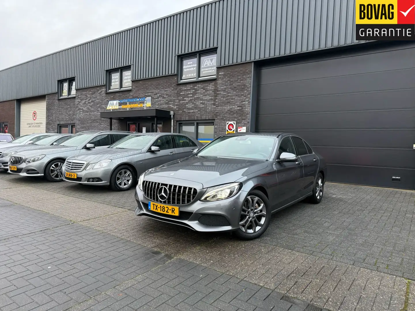 Mercedes-Benz C 200 Premium Plus | 1E EIGENAAR | 12MND GARANTIE | AUTO Grau - 1
