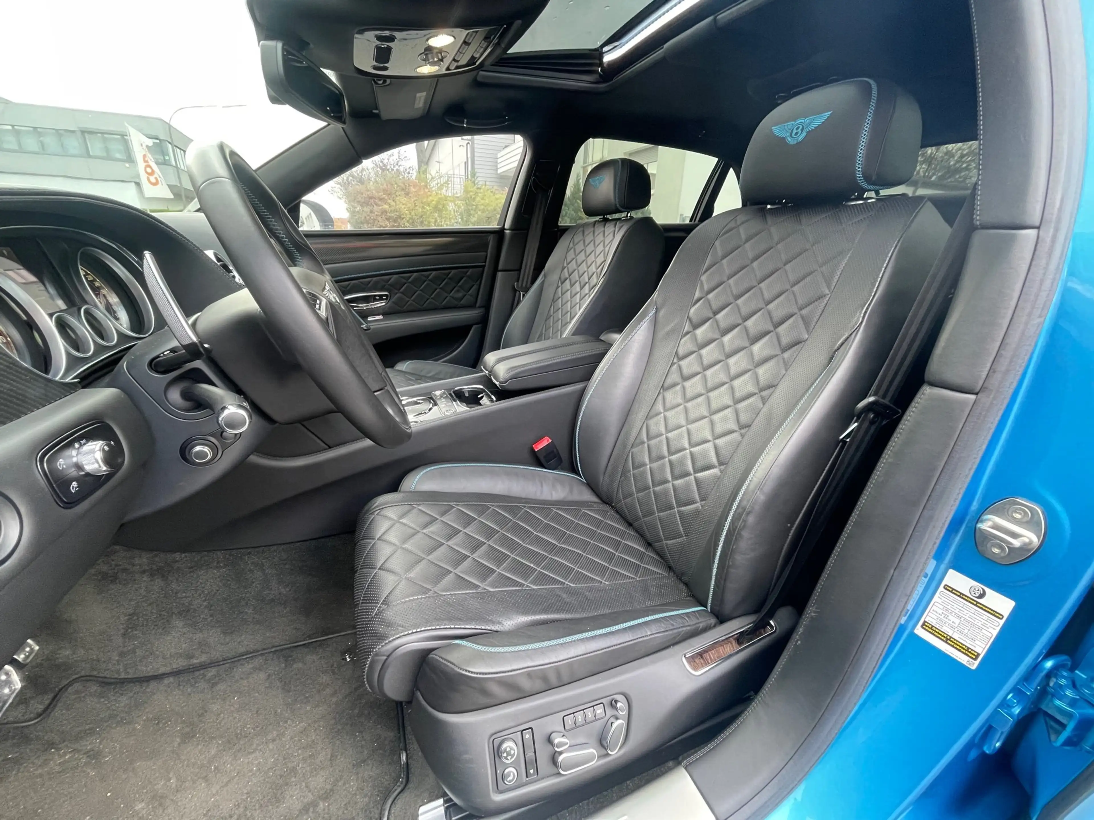 Bentley Flying Spur Flying Spur V8 S Mulliner 4.0 GARANTIE/MASSAGE — photo 9