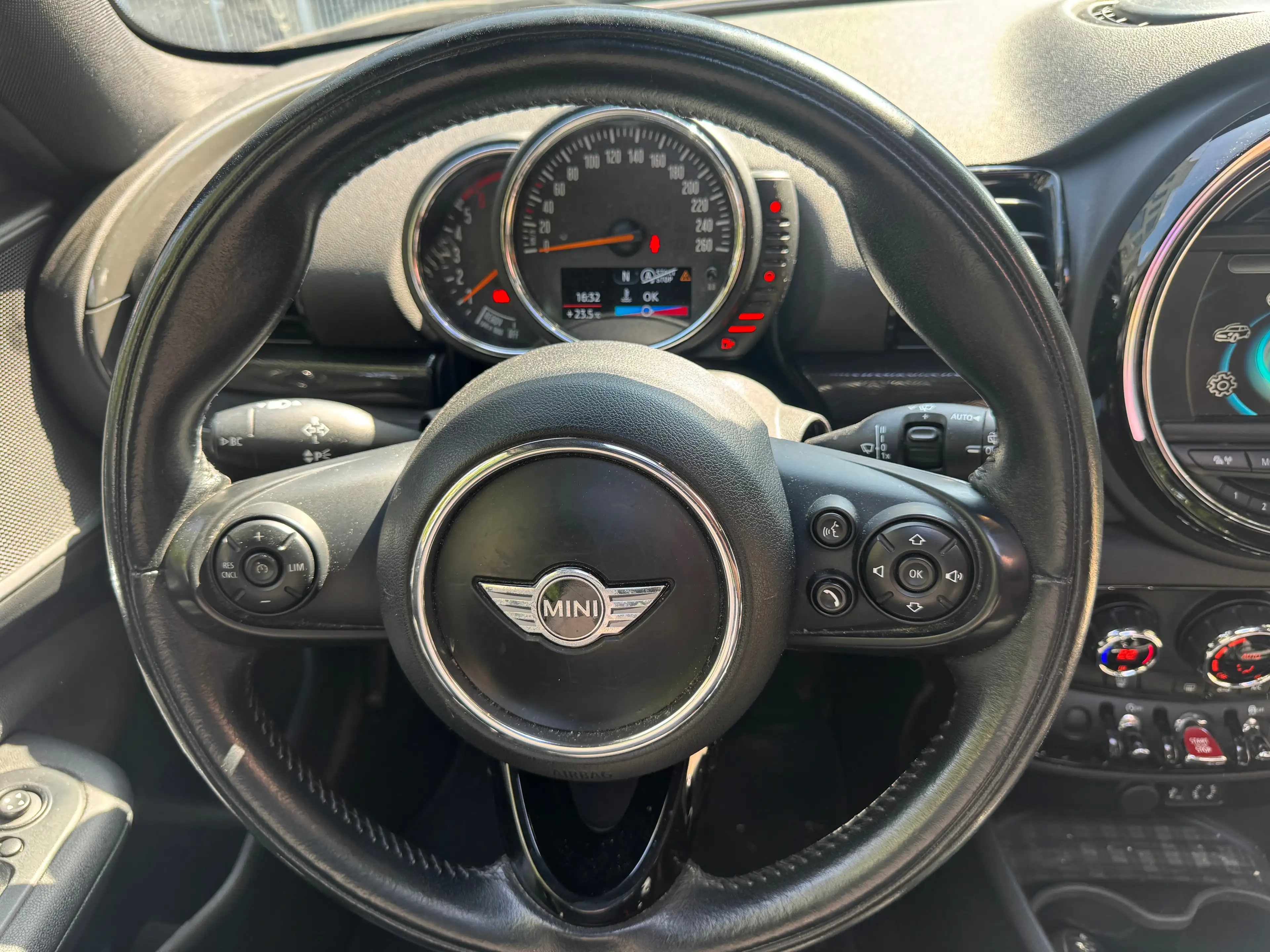 MINI One D Clubman Mini Clubman 1.5 D One — photo 14