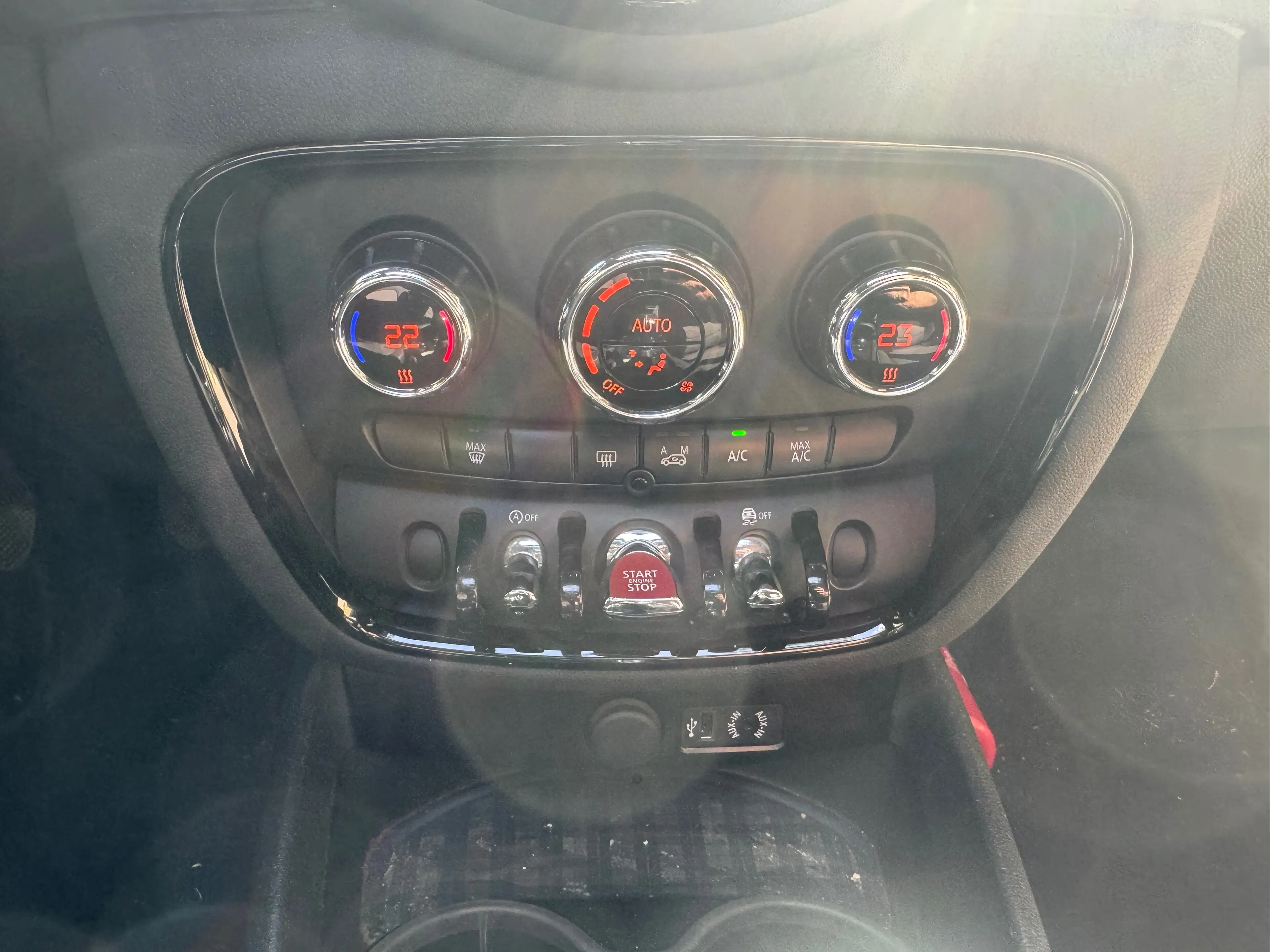 MINI One D Clubman Mini Clubman 1.5 D One — photo 11