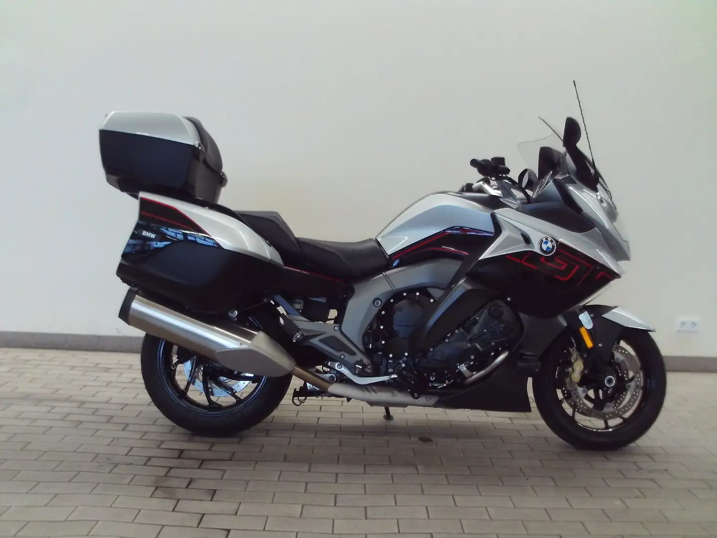 BMW K 1600 GT K 1600 GT Schwarz - 1