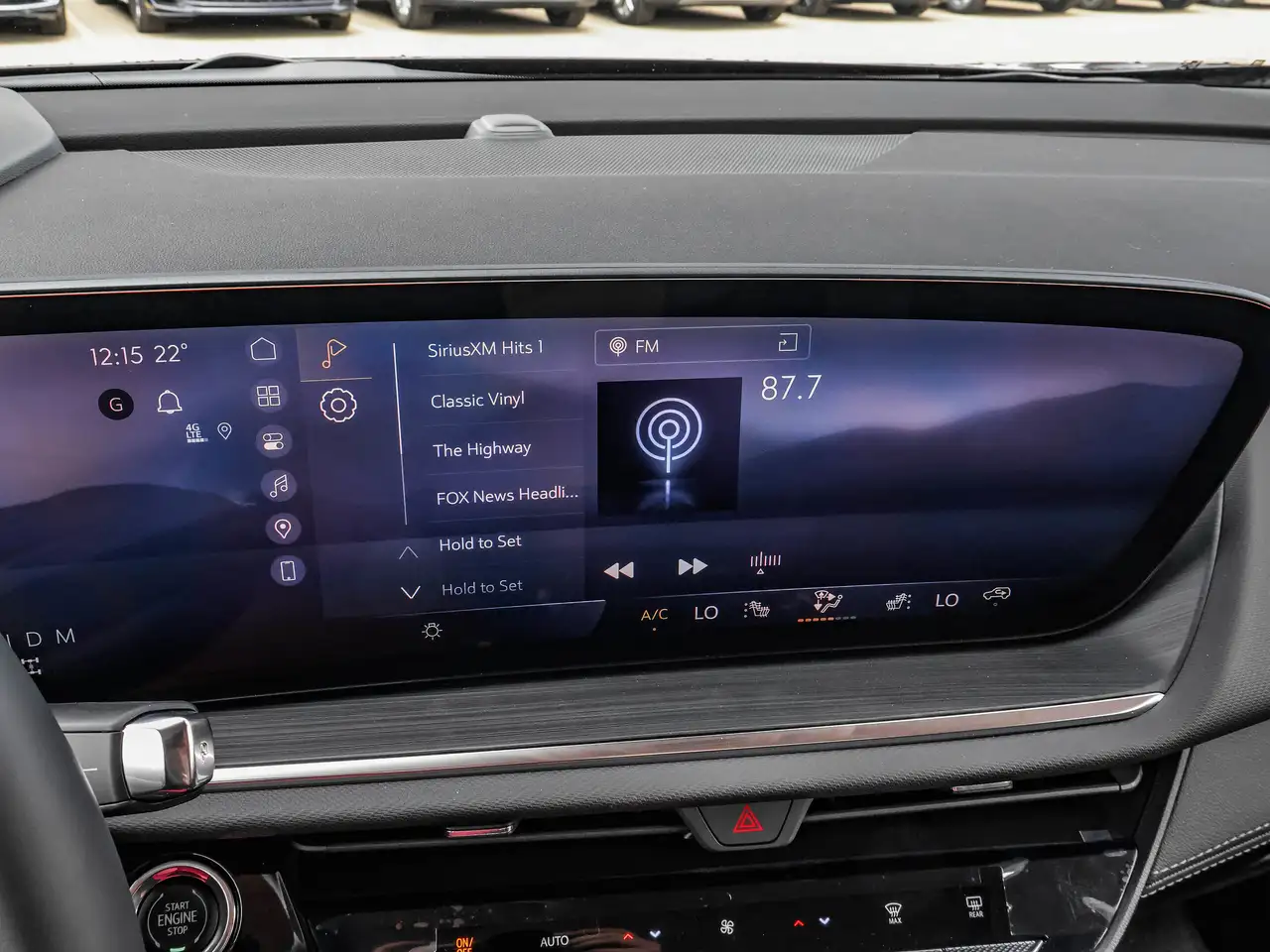Buick Envision photo Buick Envision