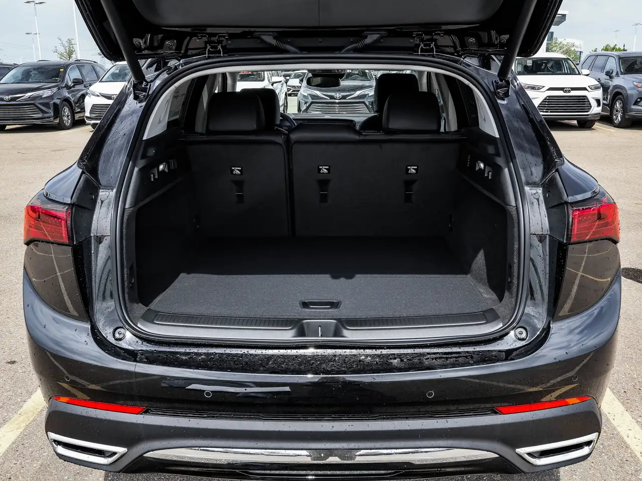 Buick Envision photo Buick Envision