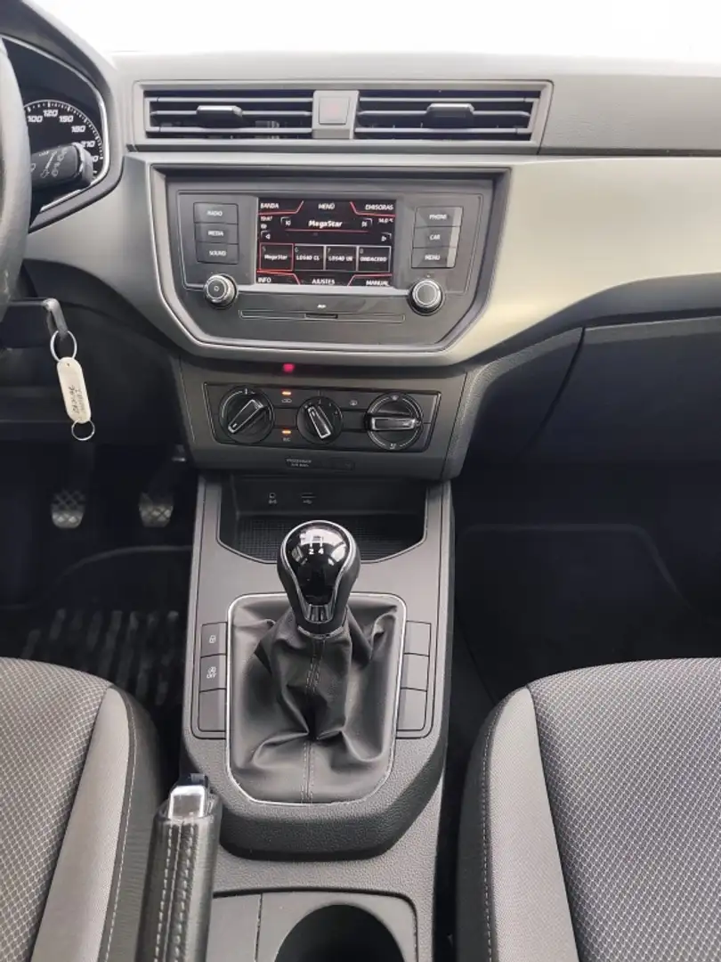 SEAT Ibiza 1.0 TSI S&S Style 95 Gris - 2