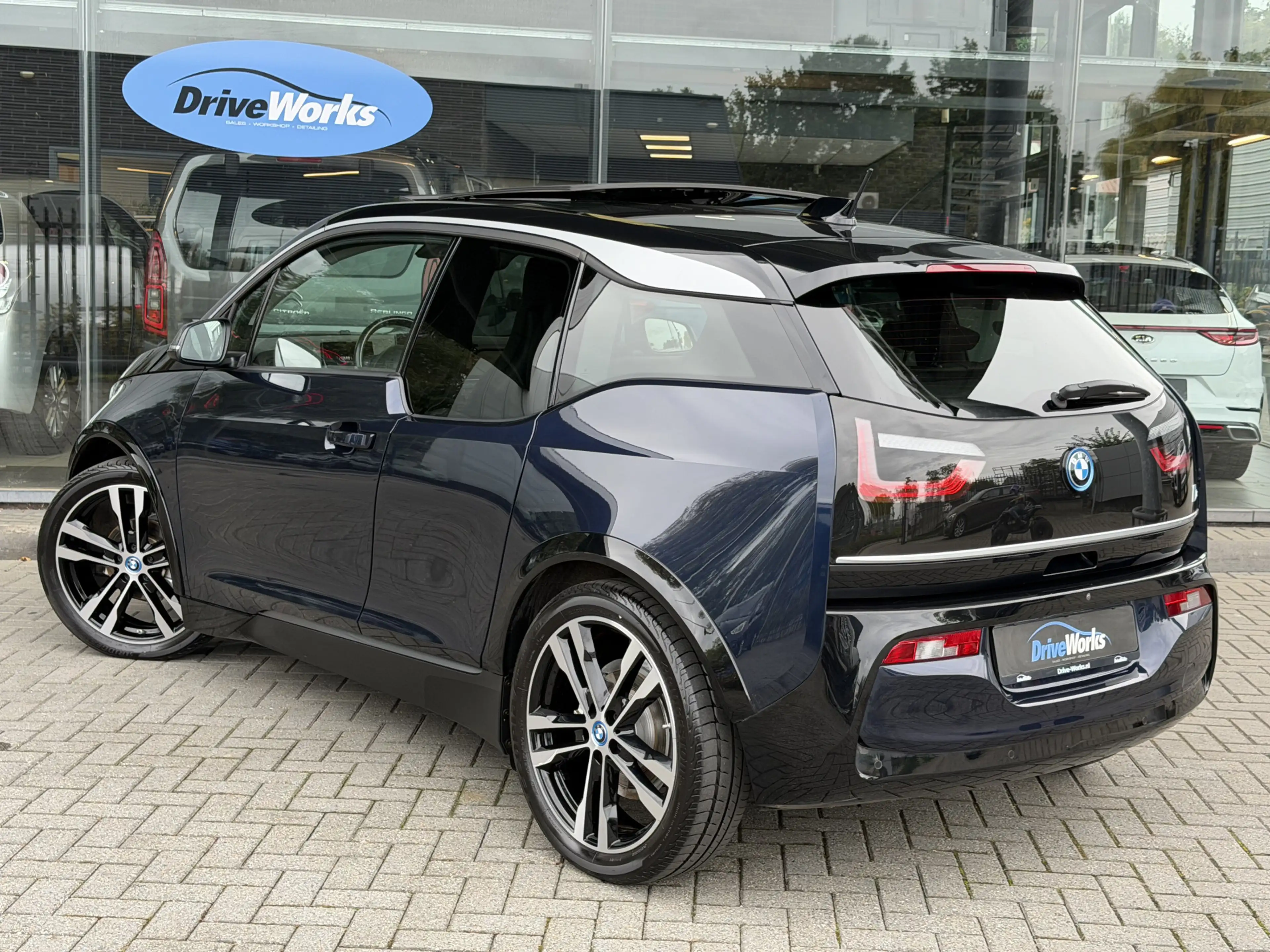 BMW i3 Executive Edition 120Ah 42 kWh | PANO | LEER | Ada — photo 12