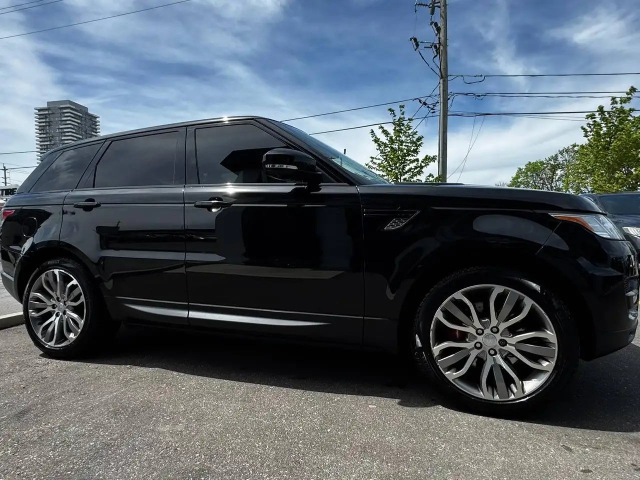 Land Rover Range Rover Sport снимка Land Rover Range Rover Sport