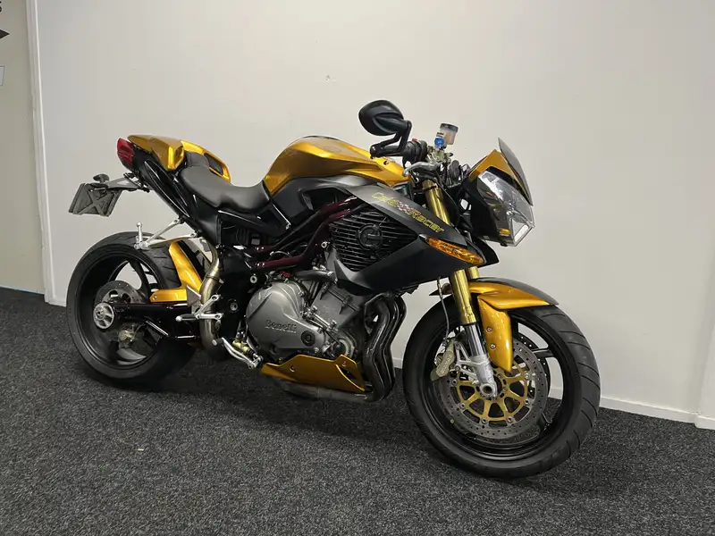 Benelli TNT 1130 - foto 4