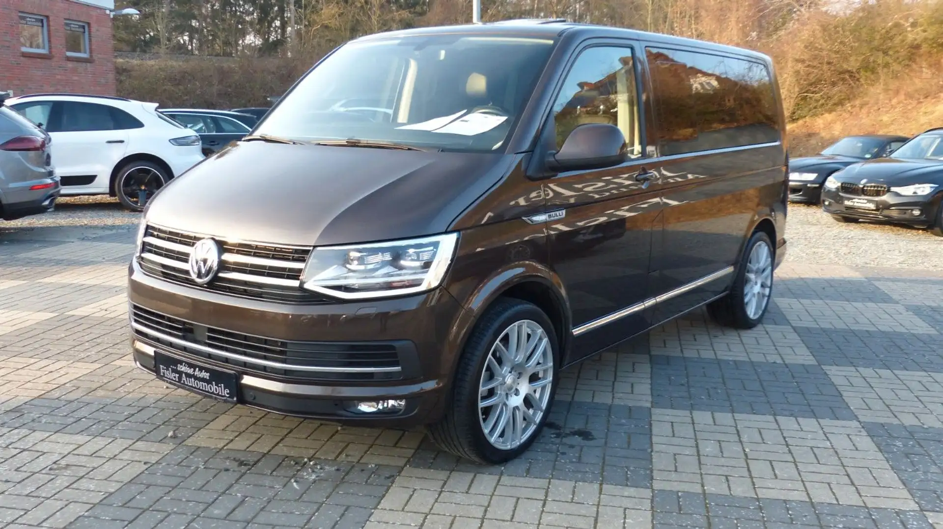 Volkswagen T6 Multivan Generation Six SHD Standhzg AHK 1.Hd Braun - 1