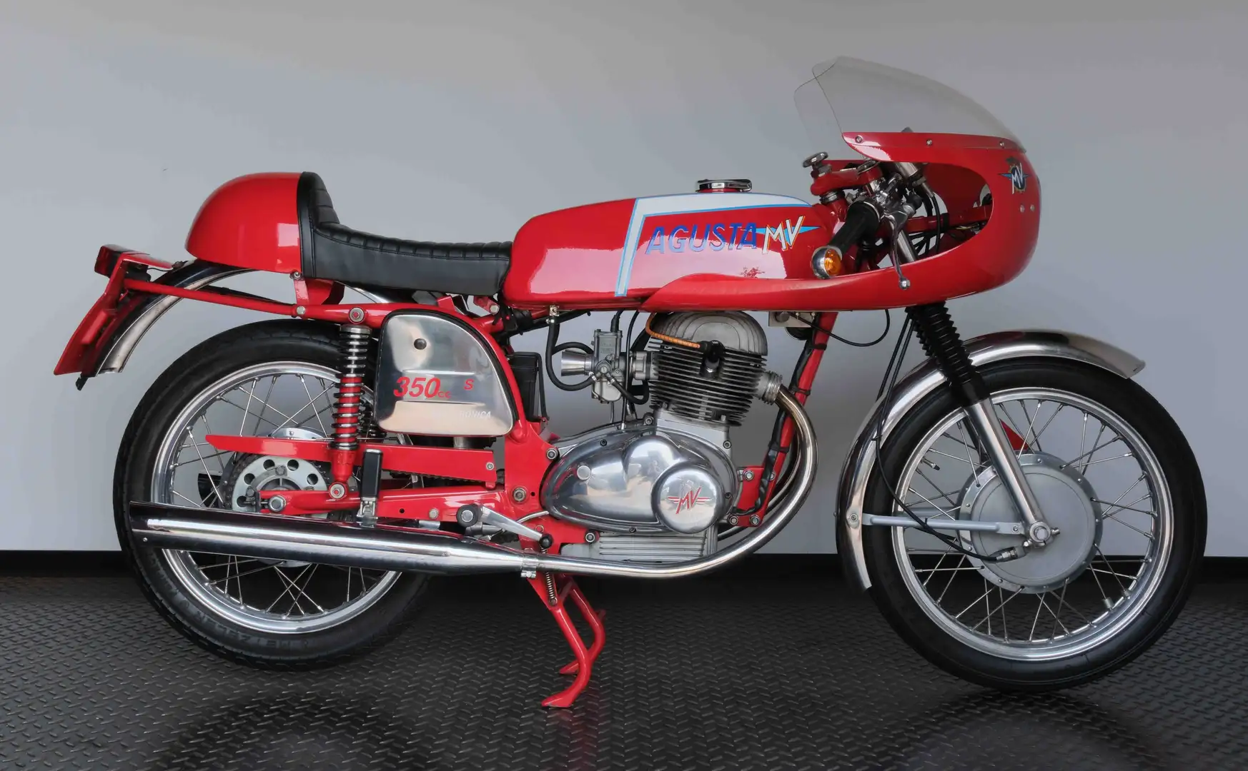 MV Agusta 350 Sport Bicilindrica Elettronica - worldwide shipping - Rojo - 1