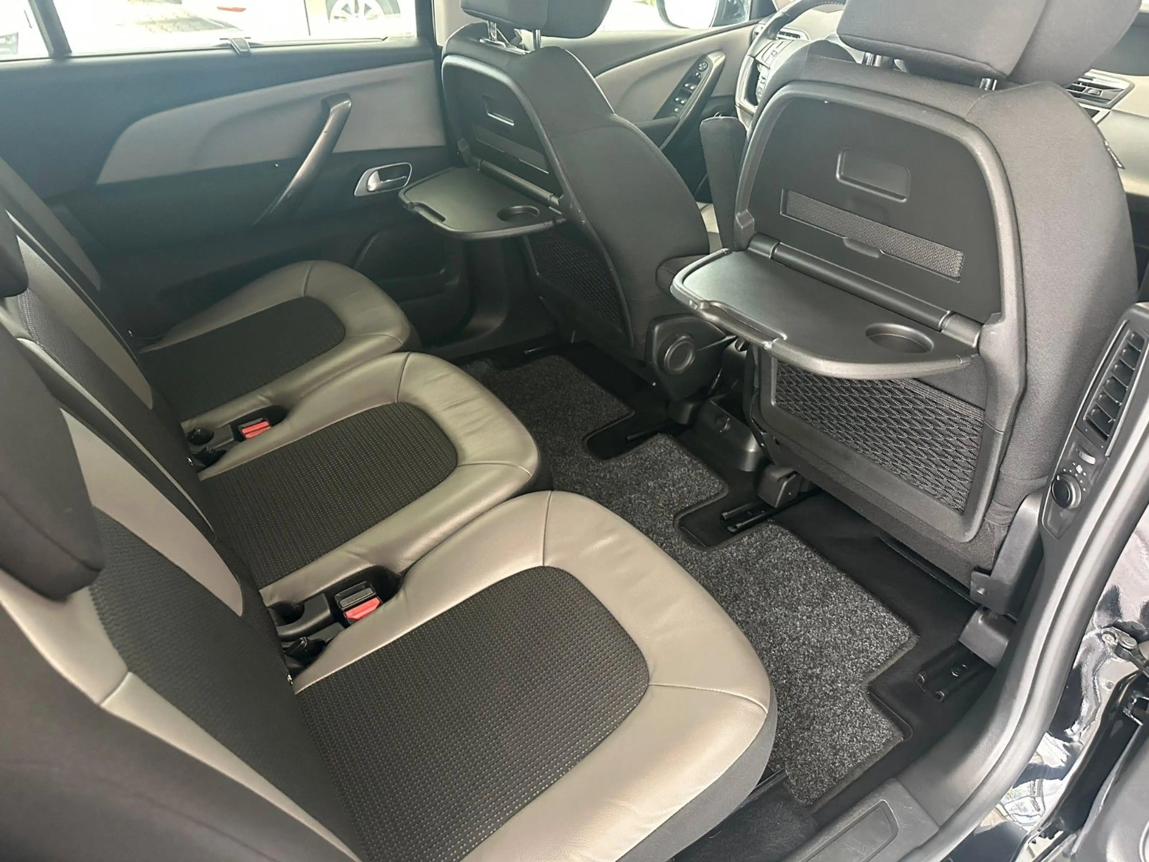 Citroen Grand C4 Picasso Grand C4 Shine Pack*ACC*PDC*LKA*7-Sitzer*SHZ*DAB — photo 13