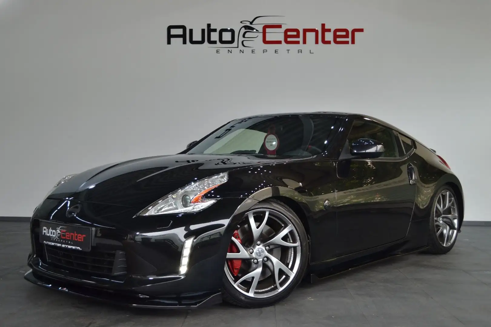 Nissan 370Z Pack Coupe *Bose*Keyless*Automatik*19 Z.* Чёрный - 1