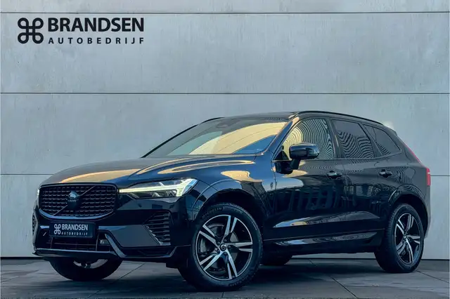 Volvo XC60 2.0 B4 AWD R-Design grijs kenteken Pano-Keyless-St