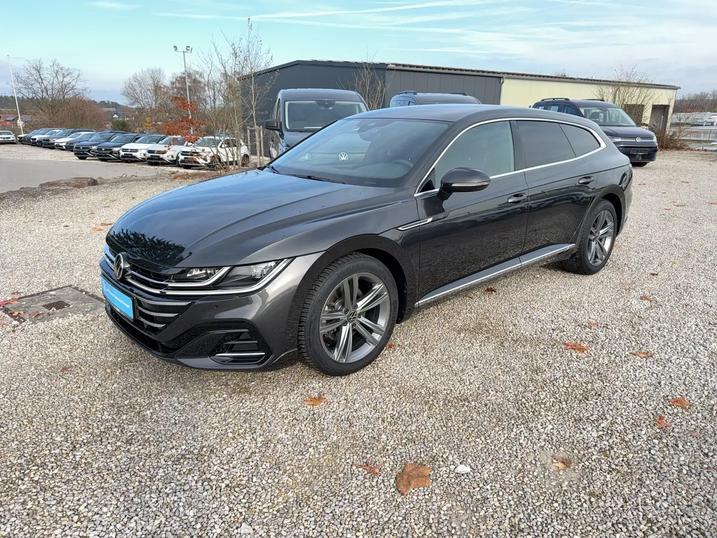 Volkswagen Arteon Shooting Brake TDI  R-Line Matrix/AHK Grau - 2