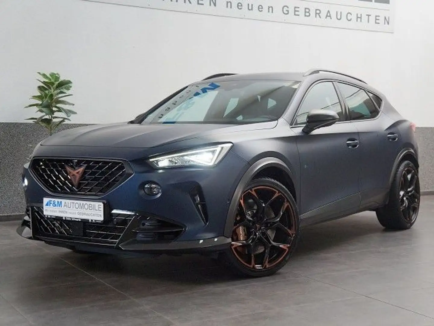 CUPRA Formentor 2.5 TSI VZ5 4Drive DSG Navi Leder VC Bleu - 2