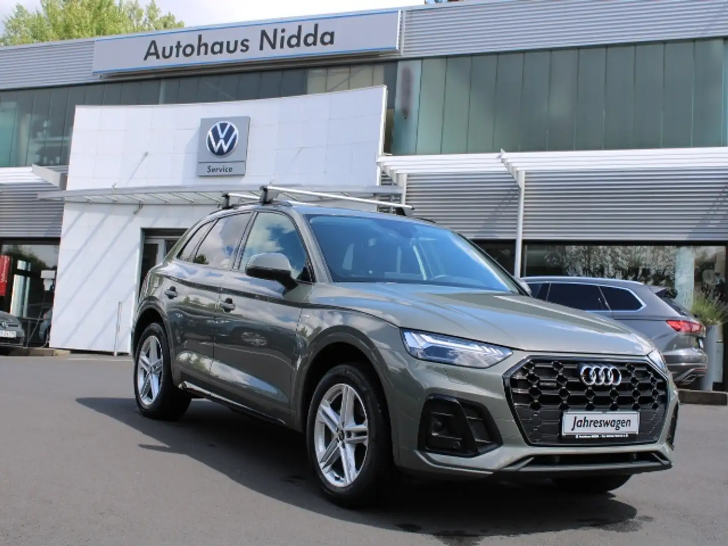 Audi Q5 40 TDI quattro S line Black PANO-AHK-MATRIX-TOUR Grau - 2