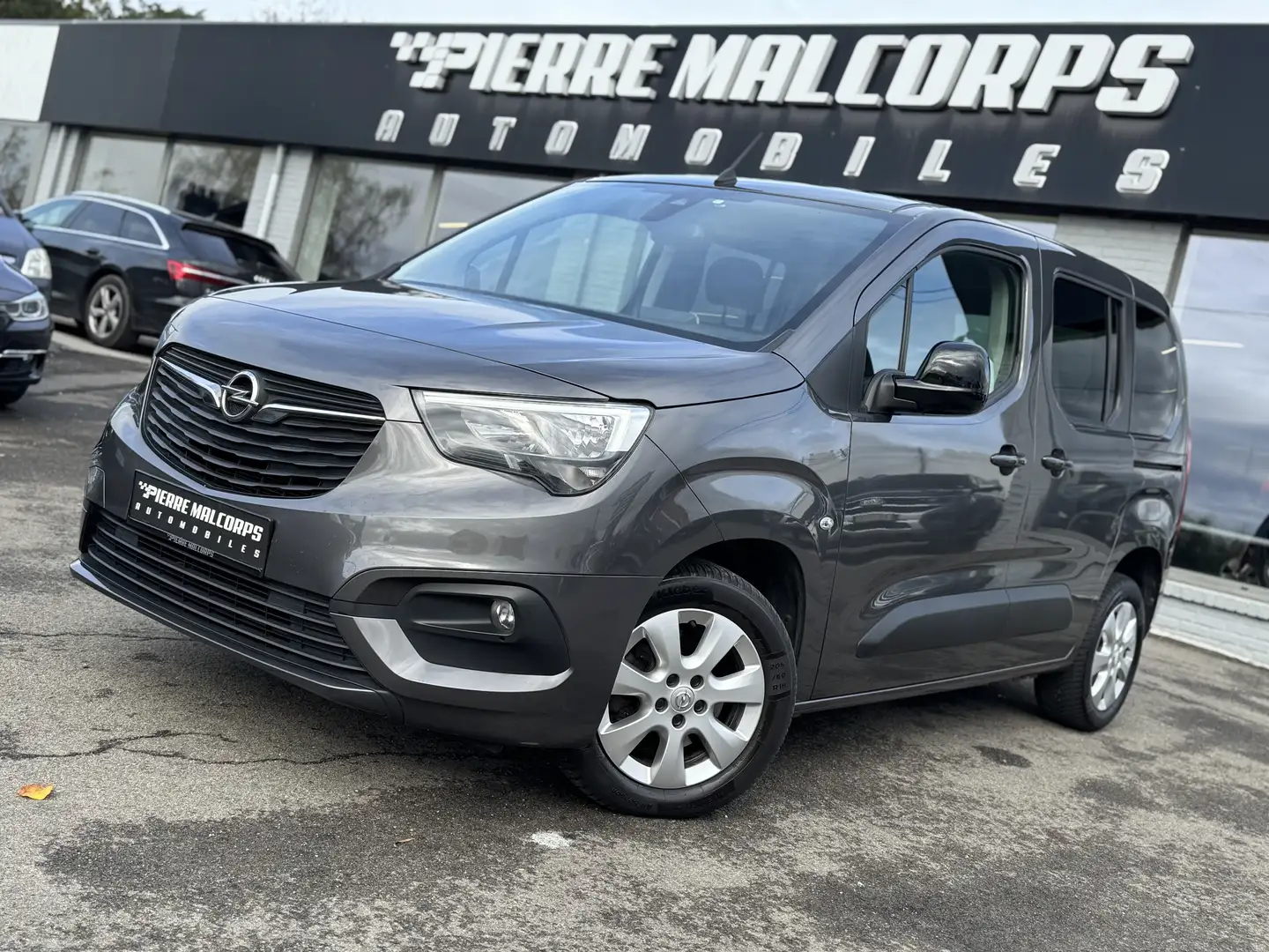Opel Combo Life 1.5 TD AUTO Edition / BLUETOOTH / CAMERA / KEYLESS Gris - 1