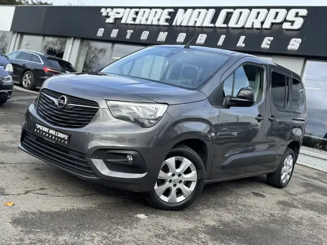 Opel Combo Life 1.5 TD AUTO Edition / BLUETOOTH / CAMERA / KEYLESS