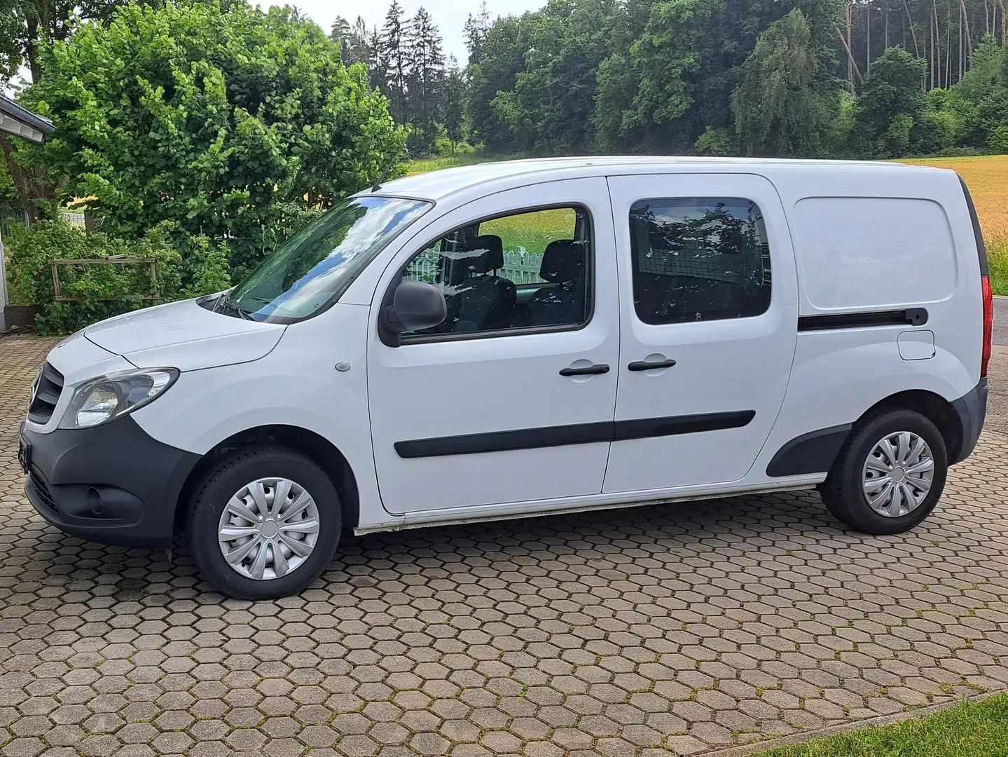 Mercedes-Benz Citan 111 CDI Mixto BlueEFFICIENCY extralang Weiß - 1