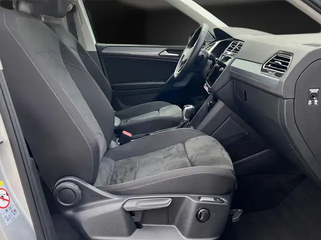 Volkswagen Tiguan view 16