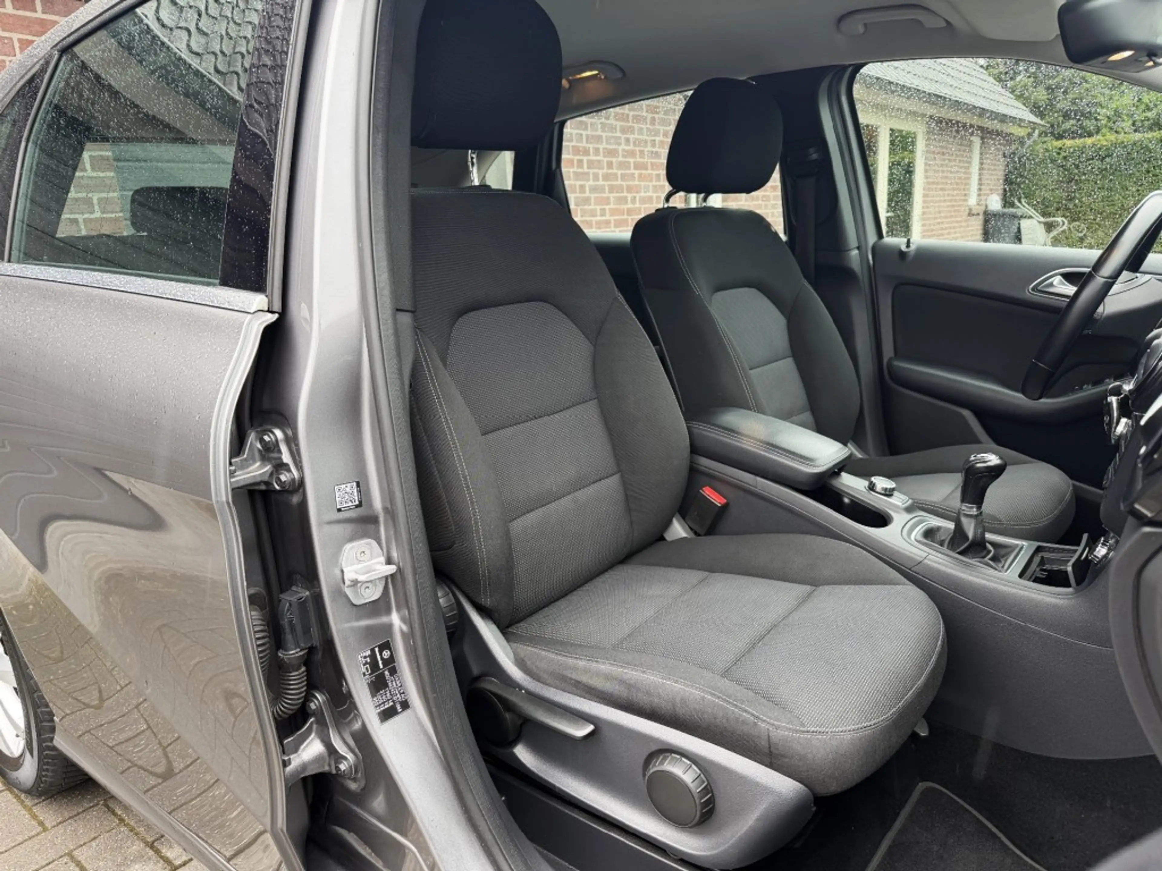 Mercedes-Benz B 180 B180 AMBITION NAVI STOELVERWARMING LED PDC — photo 6
