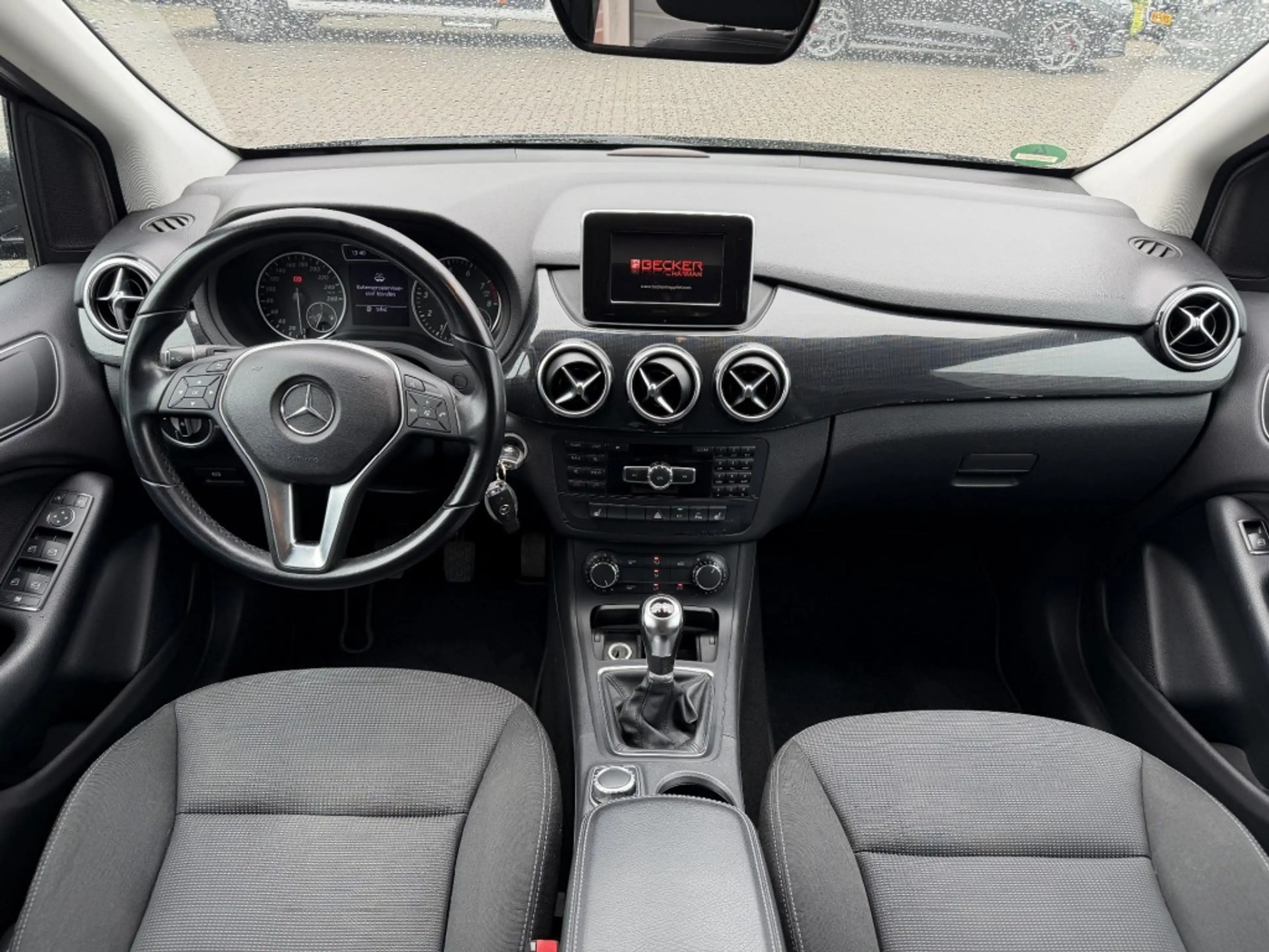 Mercedes-Benz B 180 B180 AMBITION NAVI STOELVERWARMING LED PDC — photo 3