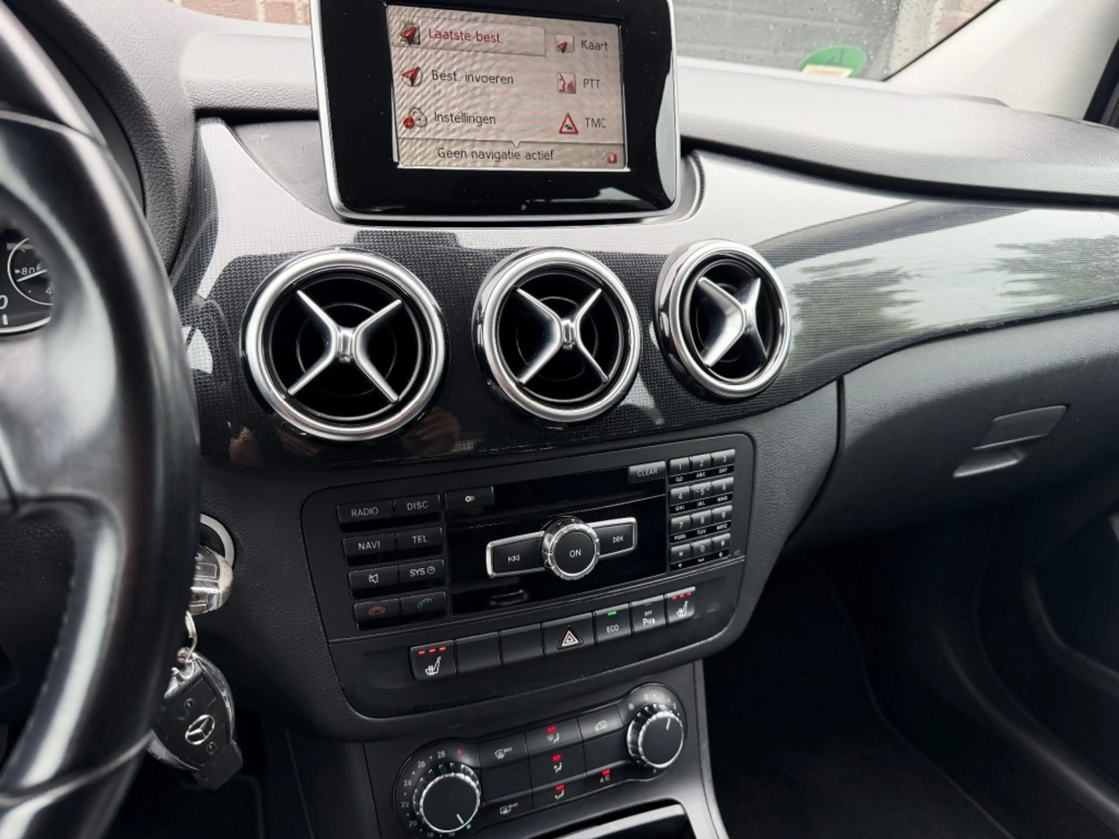 Mercedes-Benz B 180 B180 AMBITION NAVI STOELVERWARMING LED PDC — photo 9