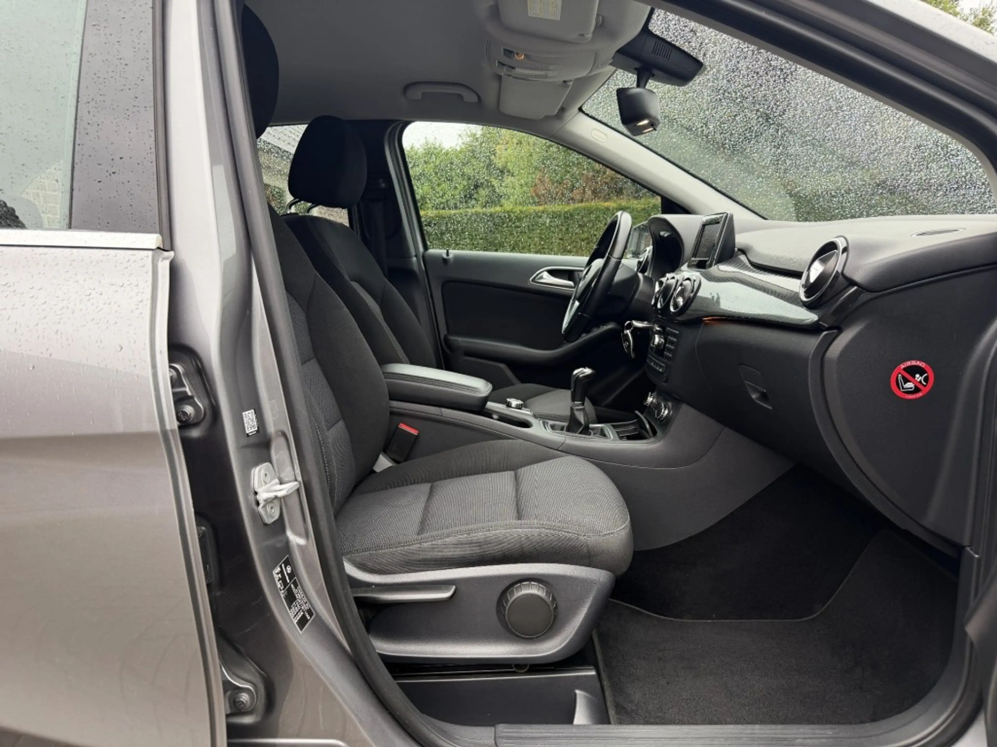 Mercedes-Benz B 180 B180 AMBITION NAVI STOELVERWARMING LED PDC — photo 5