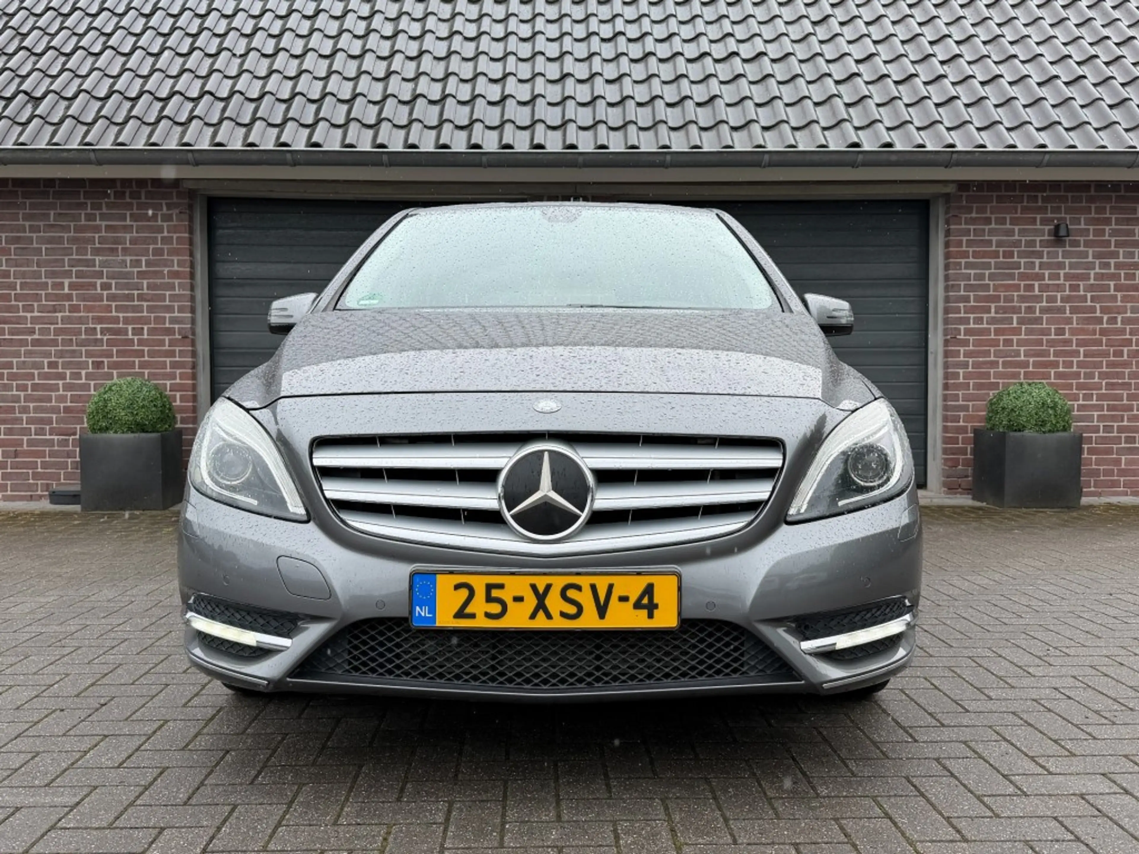 Mercedes-Benz B 180 B180 AMBITION NAVI STOELVERWARMING LED PDC — photo 13