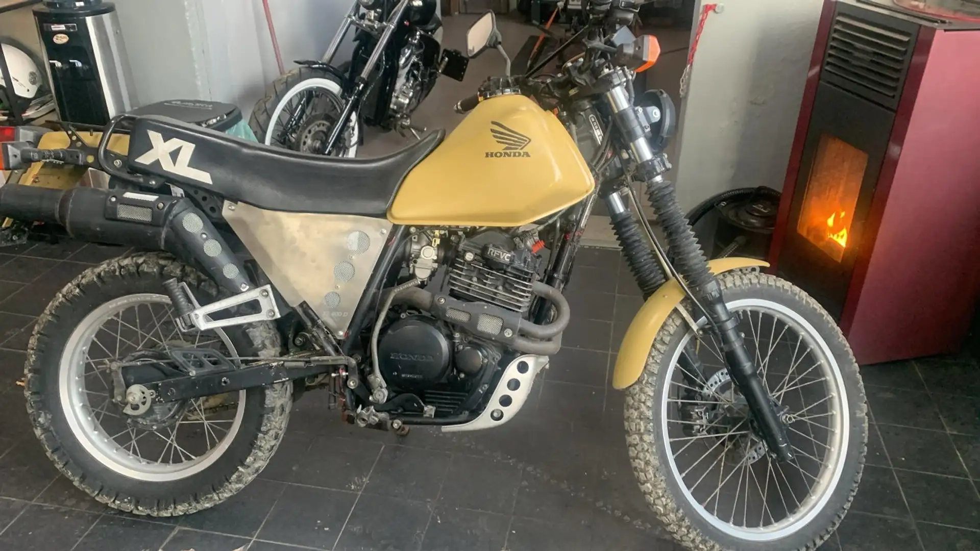 Honda XL 600 Customizzata Appena Fatto Tagliando E Revisione - 1