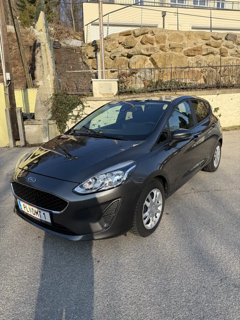 Ford Fiesta Fiesta Trend 1,1 Start/Stop Trend Grau - 1