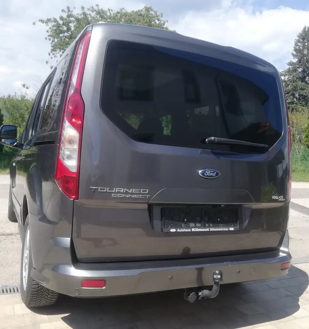 Ford Tourneo Connect Titanium 1,5 TDCi Grau - 2