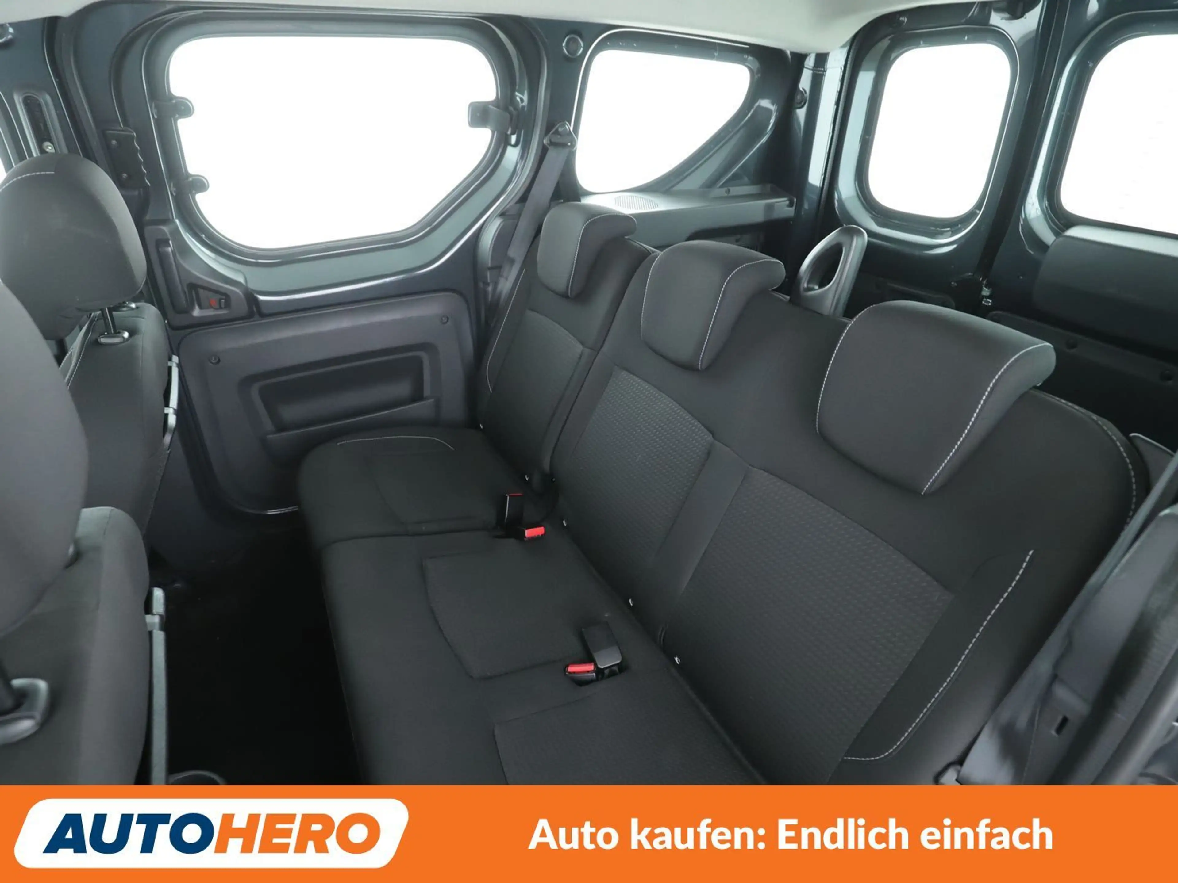 Dacia Dokker 1.5 dCi Comfort *TEMPO*AHK*KLIMA* — photo 14