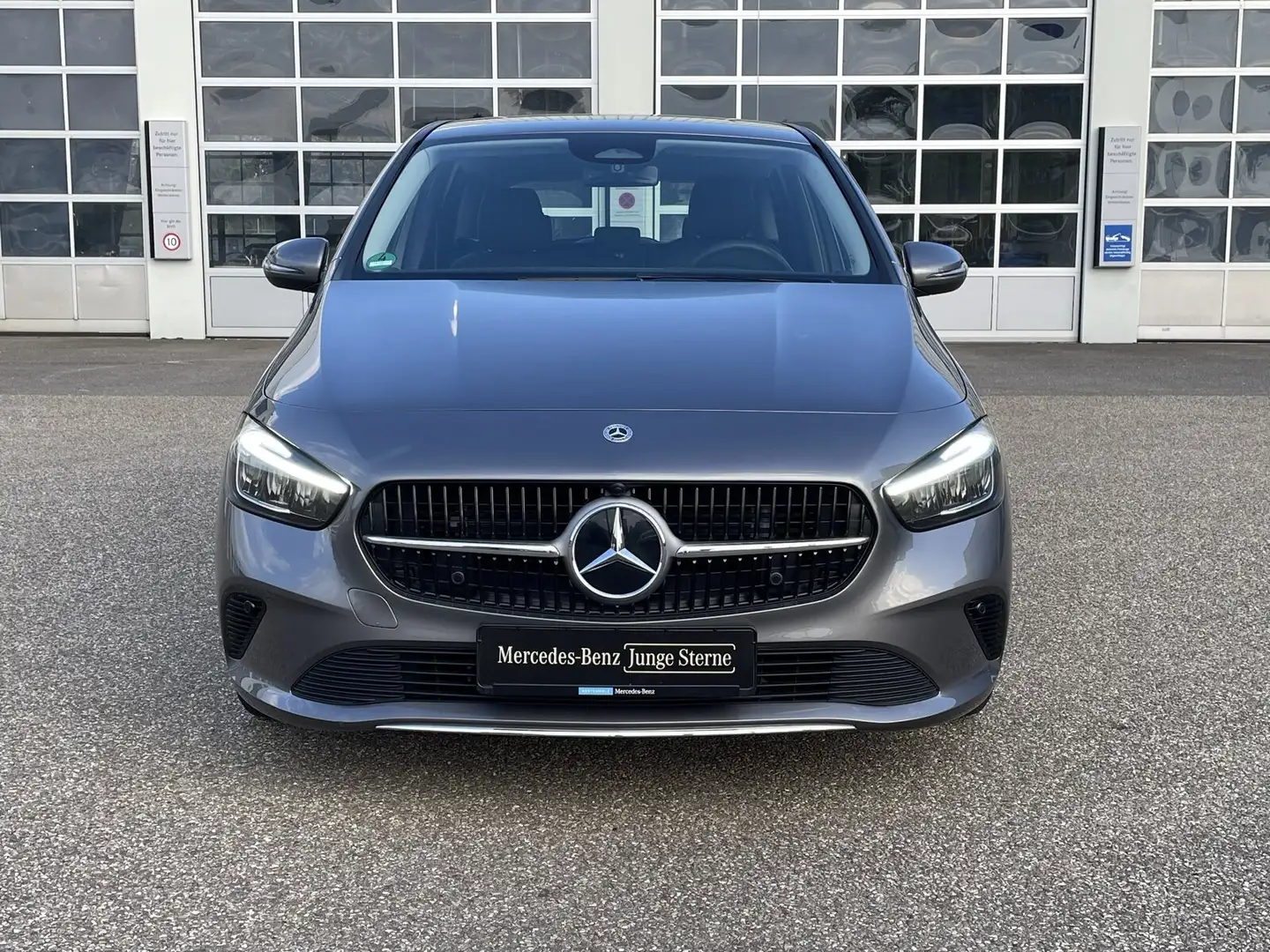 Mercedes-Benz B 200 B 200 PROGRESSIVE+VOR-DISTRO+KAMERA+LENKHZ+EASYP Gris - 2