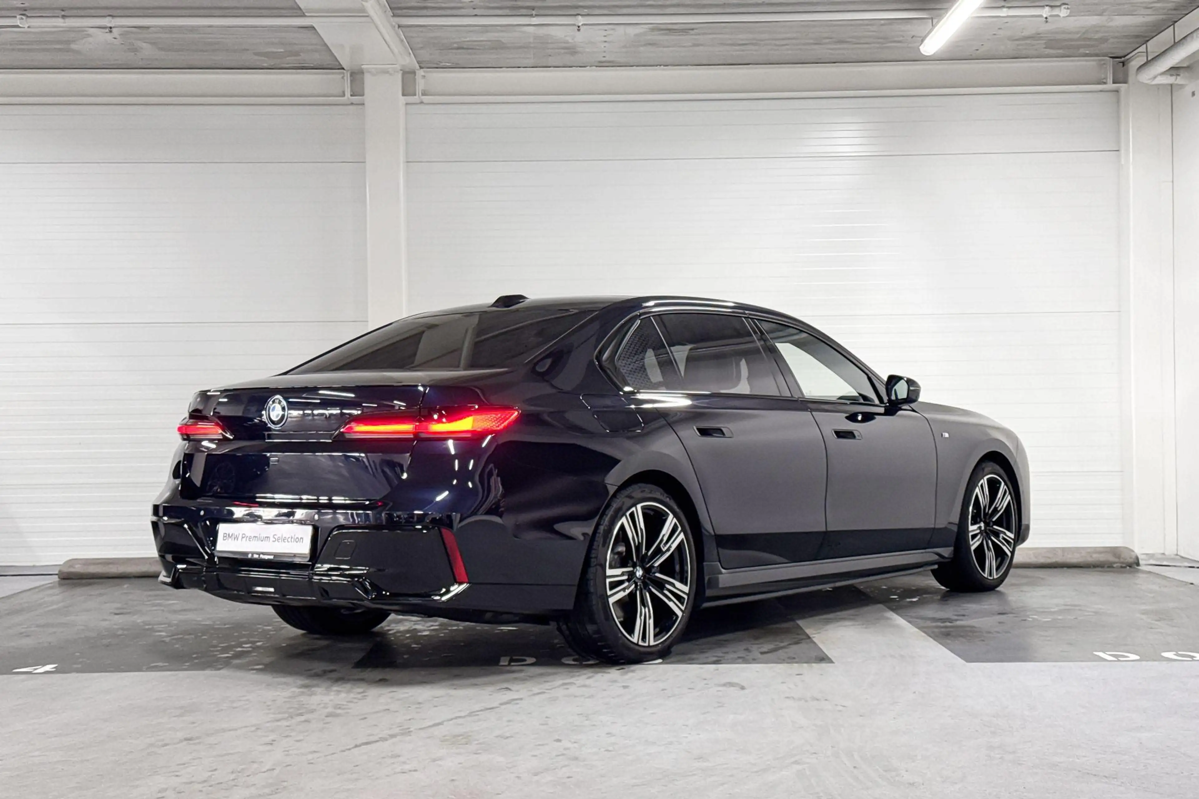 BMW i7 eDrive50 | M-Sport Pro | Connoisseur Pack | Execut — photo 7