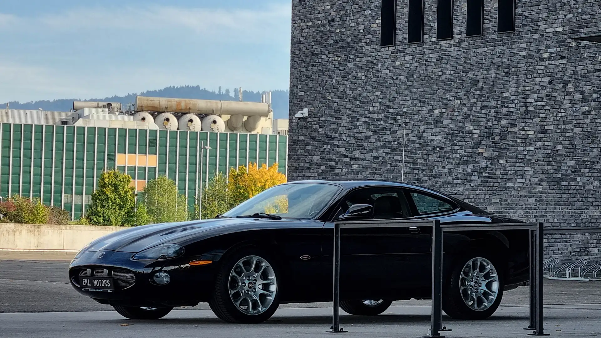 Jaguar XKR Coupe Schwarz - 2