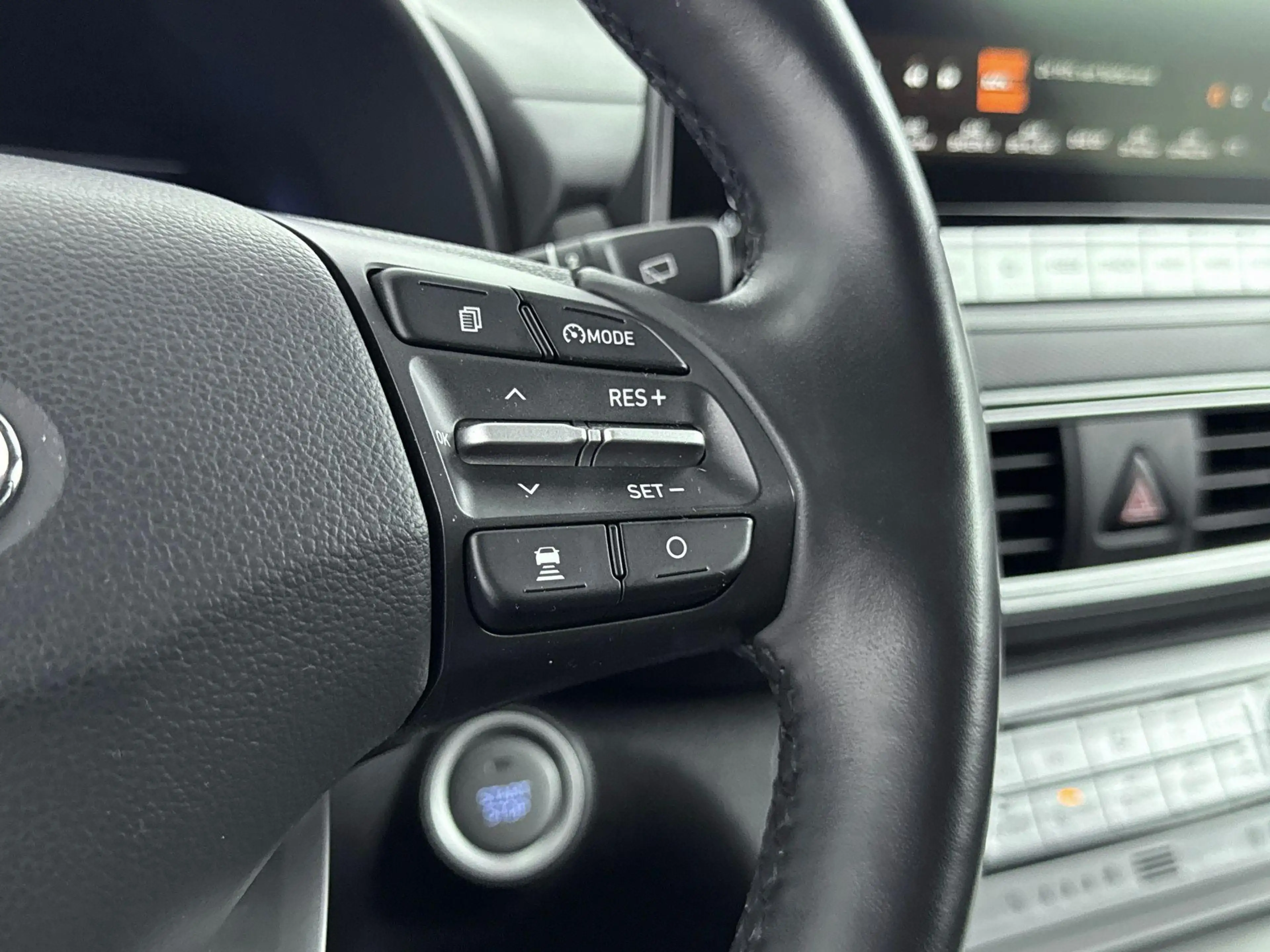 Hyundai KONA EV Fashion 64 kWh | Unieke km-stand! | SoH 97,4% | — photo 9