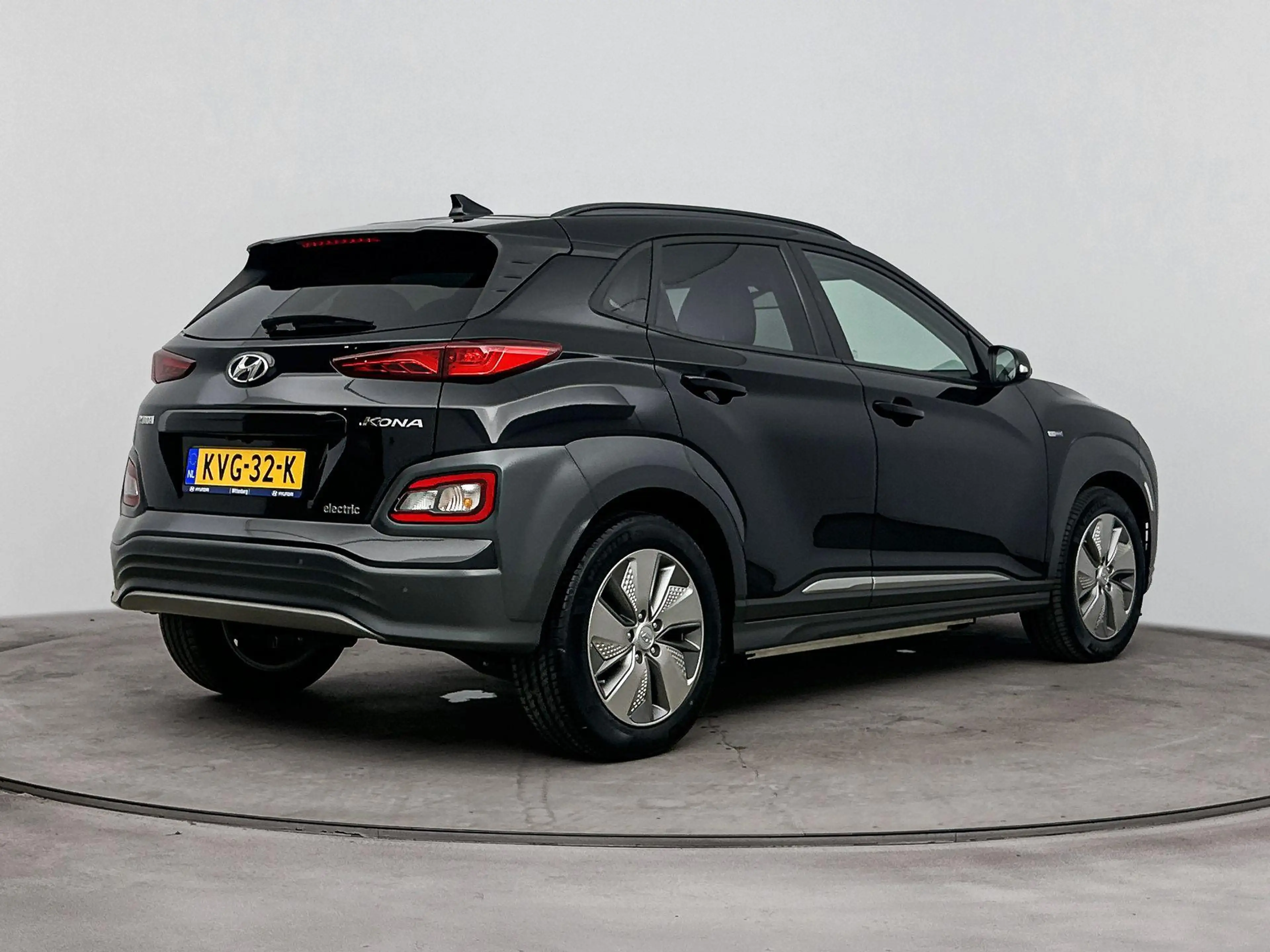 Hyundai KONA EV Fashion 64 kWh | Unieke km-stand! | SoH 97,4% | — photo 2