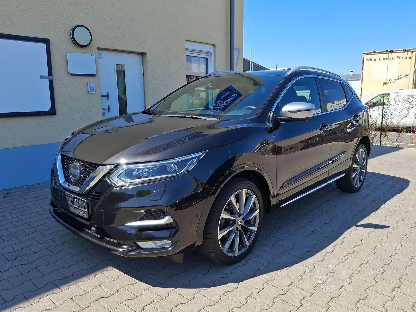 Nissan Qashqai Tekna + P-Dach Leder 8 fach Bereift 1.3 117KW A... Noir - 2