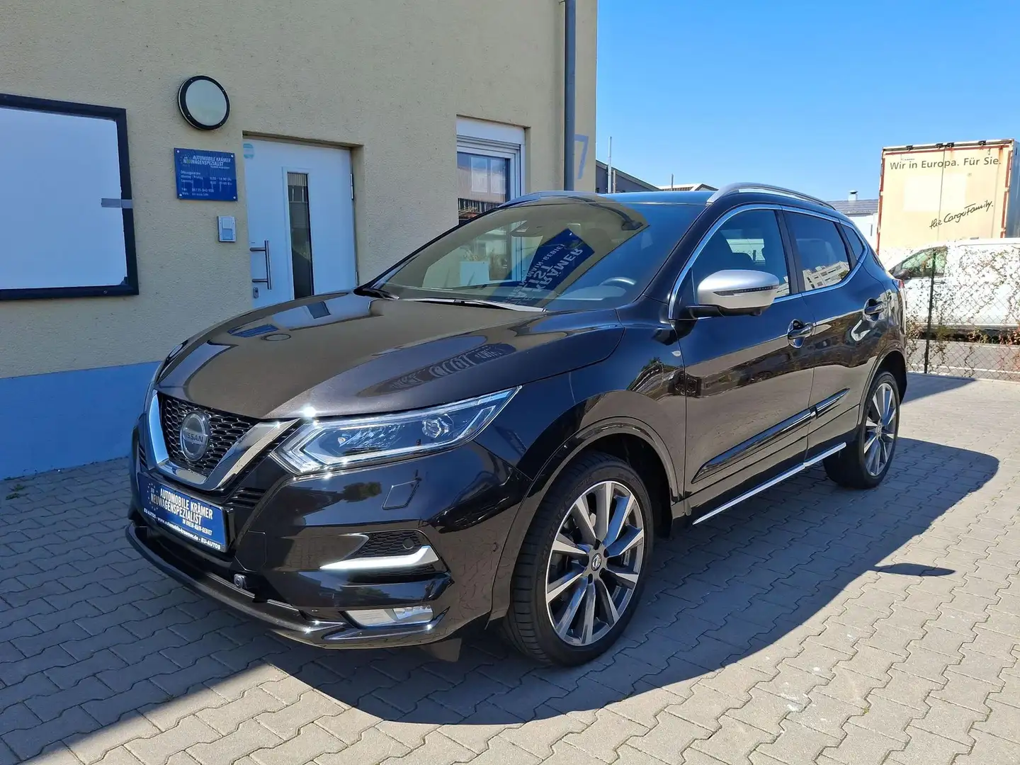 Nissan Qashqai Tekna + P-Dach Leder 8 fach Bereift 1.3 117KW A... Noir - 1