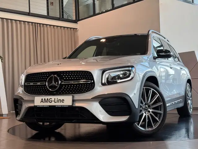 Mercedes-Benz GLB 250 4M AMG-Line Night-P. Pano DISTRONIC AHK