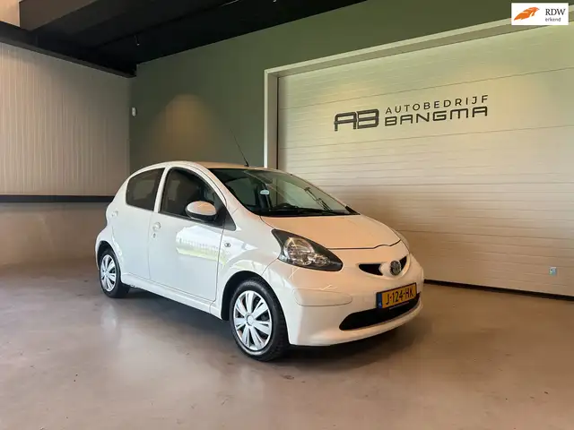 Toyota Aygo 1.0-12V 5-DEURS ACCESS-uitv|AIRCONDITIONING|STUURB