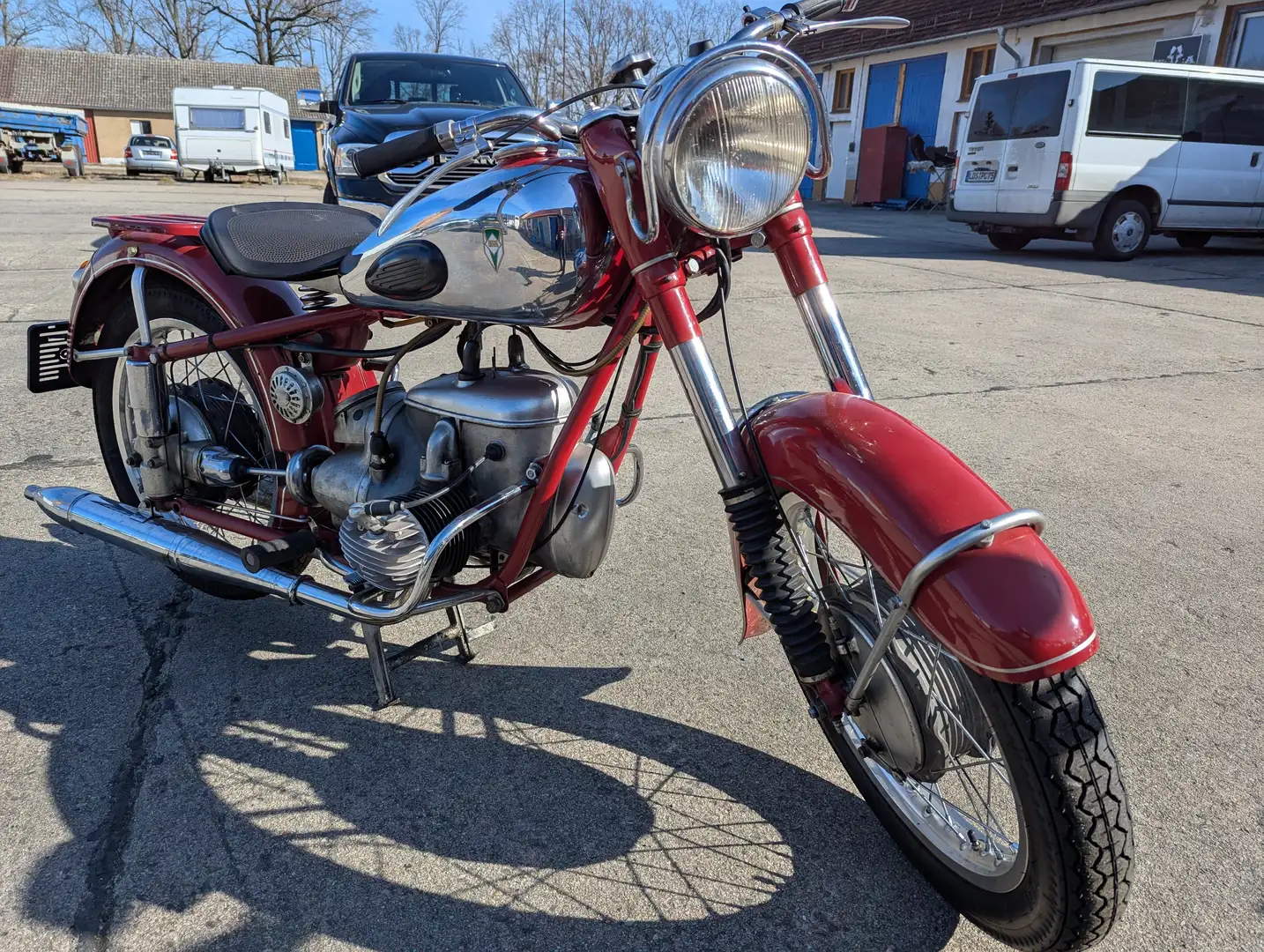MZ BK 350 Červená - 2