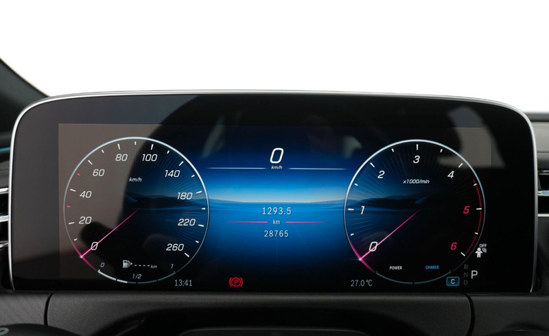 Mercedes-Benz E 220 d Avantgarde DIGITAL MEMO 360° DISTR+ MBUX — photo 13