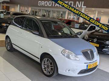 1.4-16V Sport Airco, Stuurbekrachtiging