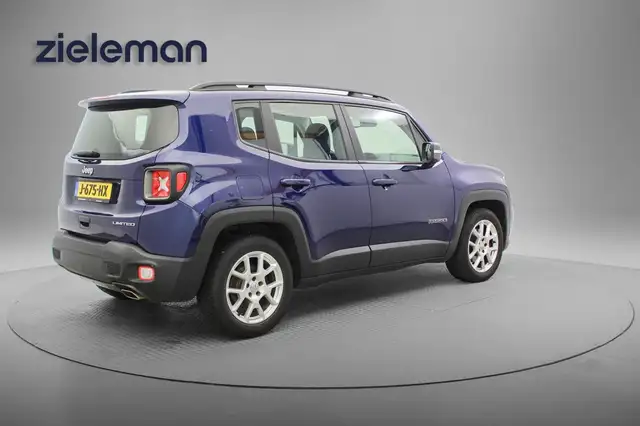 Jeep Renegade view 12