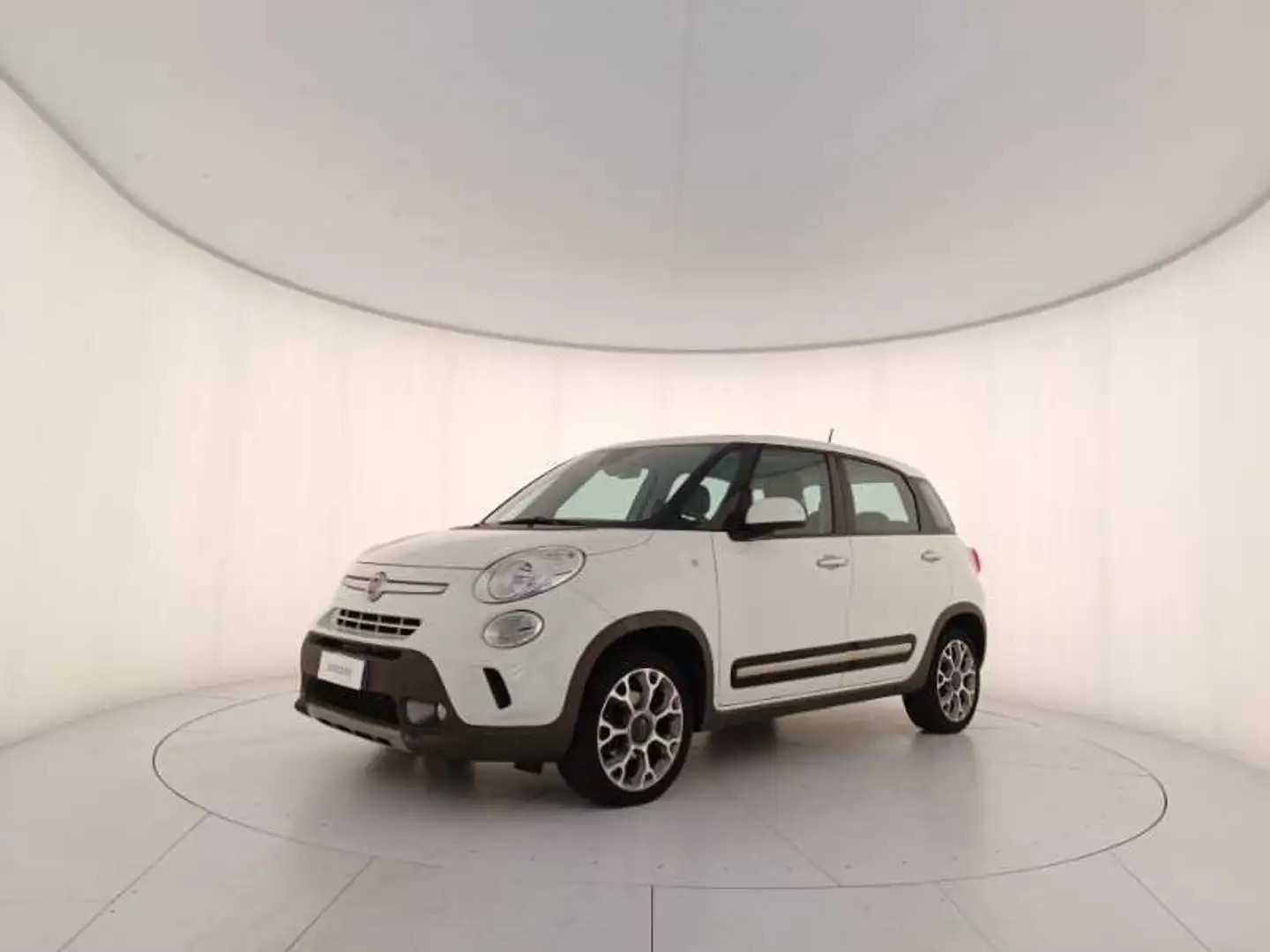 Fiat 500L 2012 1.3 mjt Trekking 95cv dualogic Bianco - 1